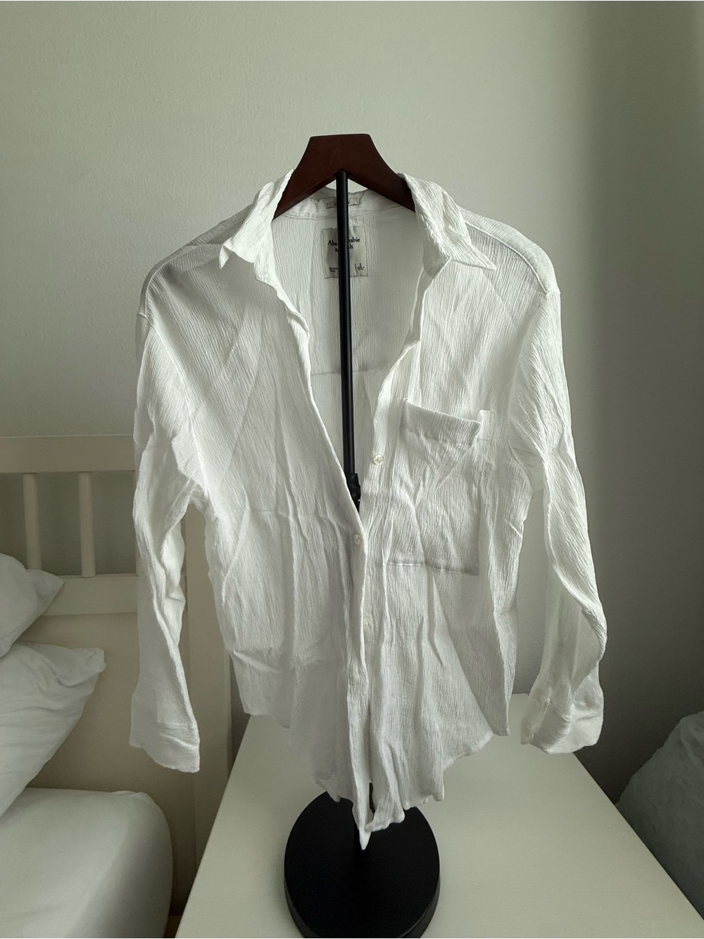 Abercrombie & Fitch White Textured Button-Down Shirt